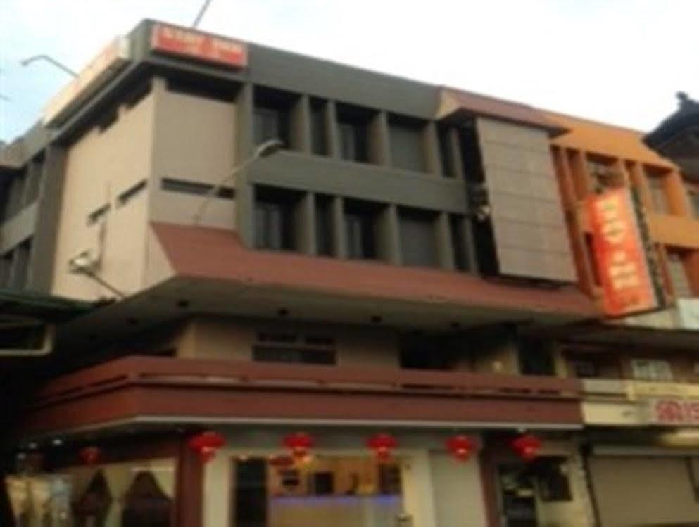 Stay Inn Kota Kinabalu Esterno foto